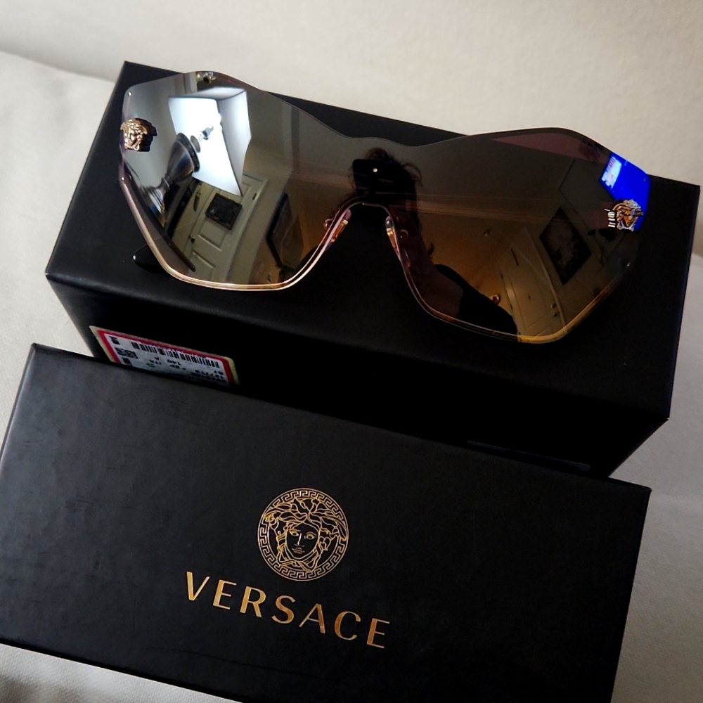 Versace Gradient Shield Glasses
